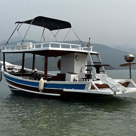 Casa Belvedere Na Ilha Do Araujo E Ganhe 1 Passeio De Barco Paraty Exterior photo